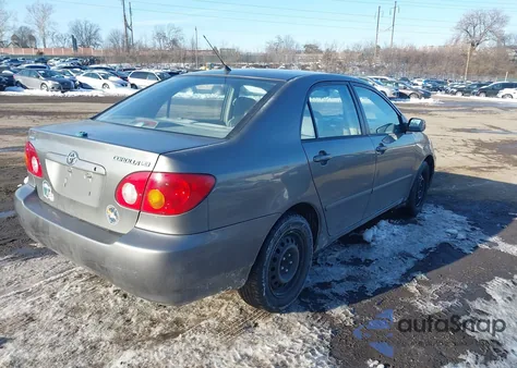 2004 Toyota Corolla Le z USA, uszkodzony, nr VIN 2T1BR32E84C181854